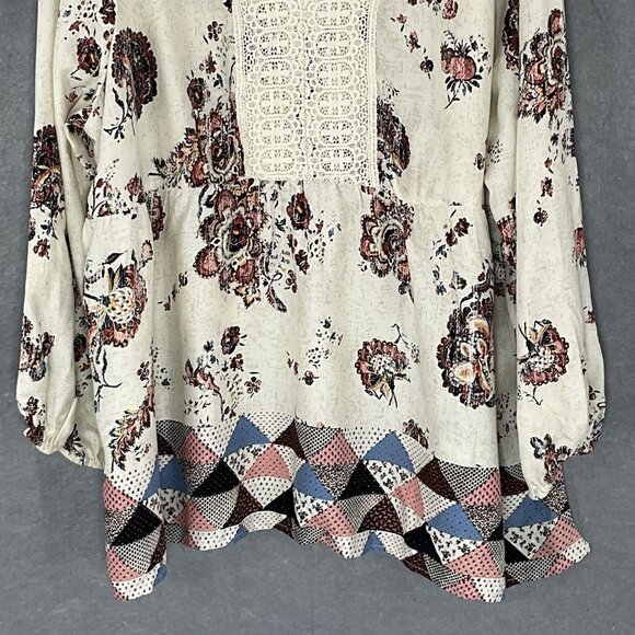Maurices Top Women Sz‎ 2X V-Neck Floral Lace Patchwork Peasant Boho - Picture 5 of 16